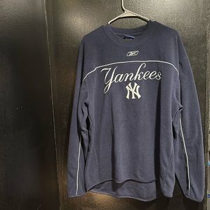 Yankee x MLB x Reebok Collab fleece sweater